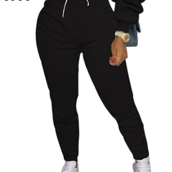 Stylish 2pc Set - Picture 2 of 6